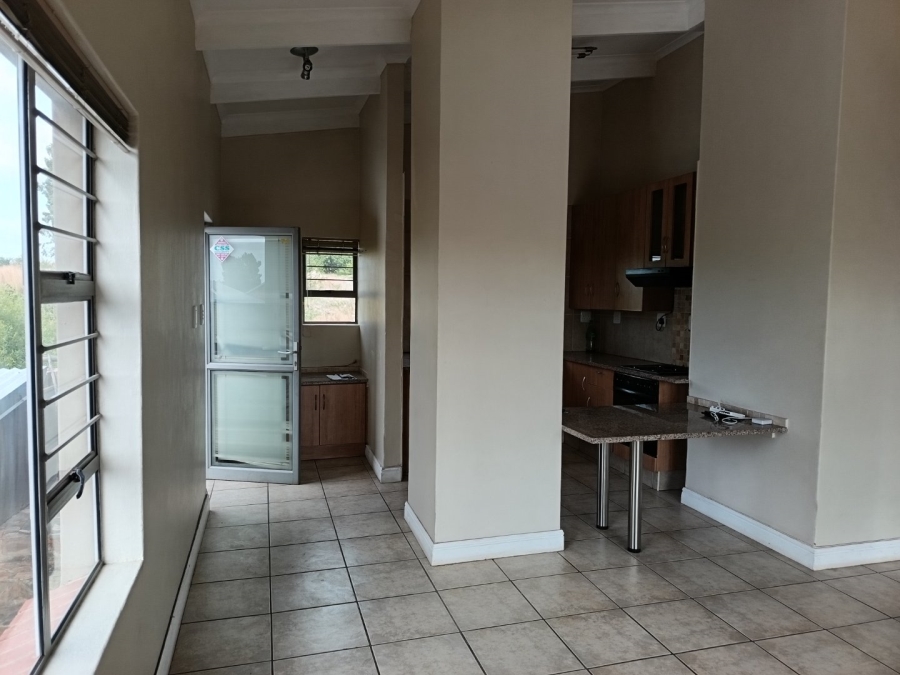 To Let 2 Bedroom Property for Rent in Dassie Rand North West